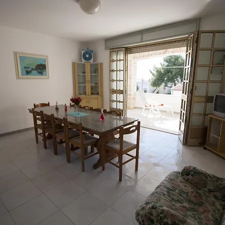 Sax House Apartmán *